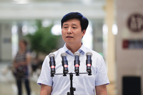 4 东北师大附中邵志豪校长致辞.jpg